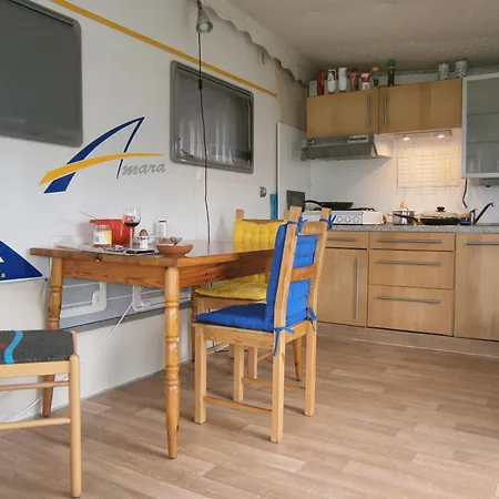Campismo de Luxo Amara 708